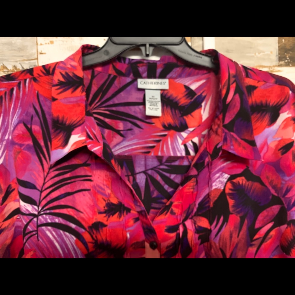 Catherine’s Plus 4X Pintucked Front SS Tunic Top